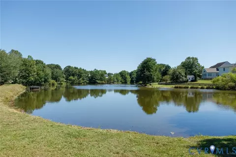8056 Pebblepath Pkwy, Mechanicsville, VA 23111