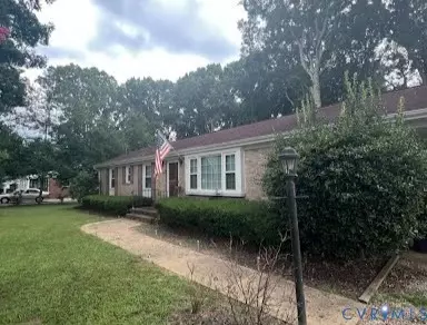 14241 Beach Rd, Chesterfield, VA 23838