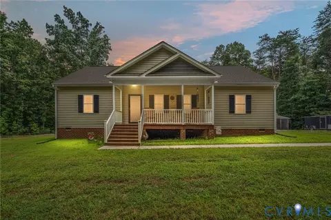 1130 Signboard Rd, Bumpass, VA 23024