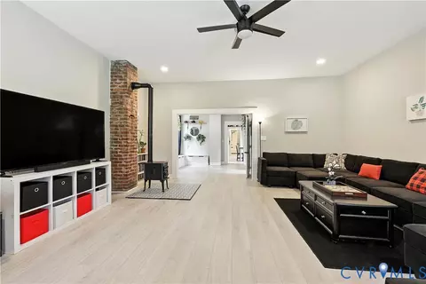 2101 Moseley Rd, Moseley, VA 23120