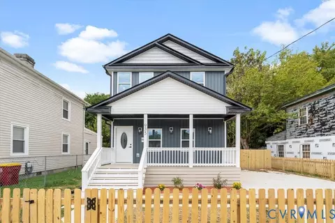 935 Hinton St, Petersburg, VA 23803