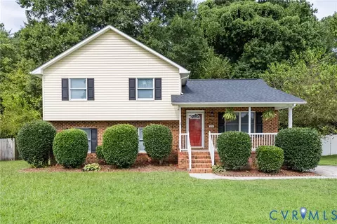 636 Cabin Creek Dr, Hopewell, VA 23860