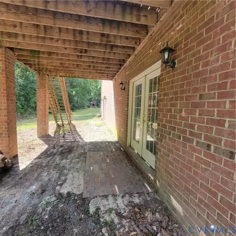 Exterior - 3489 Cedar Plains Rd, Sandy Hook, VA 23153 photo 2 of 5