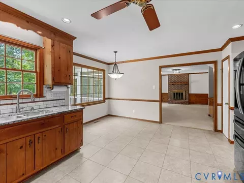 300 Ashtree Pl, Midlothian, VA 23114 photo 9