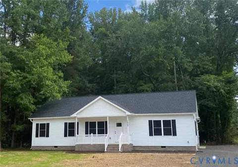 5008 Chestnut Fork Rd, Gloucester, VA 23061