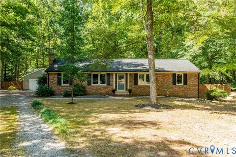 10104 Manordale Rd, Chesterfield, VA 23832