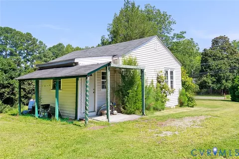 Exterior - 298 Colonial Trl, Surry, VA 23883 photo 2 of 4