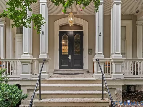 212 W Franklin St #G3, Richmond, VA 23220
