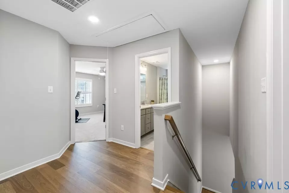 Entry Way - 17100 Melbrook Ct, Moseley, VA 23120 photo 7 of 8