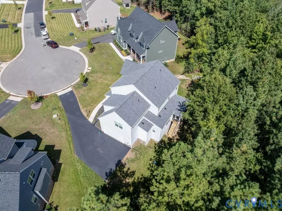 View/Area - 17100 Melbrook Ct, Moseley, VA 23120 photo 3 of 6