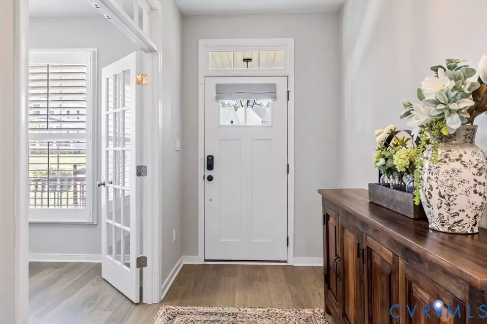 Entry Way - 17100 Melbrook Ct, Moseley, VA 23120 photo 2 of 8