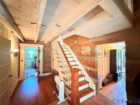 Entry Way - 12509 Sam Snead Hwy, Warm Springs, VA 24484 photo 1 of 2