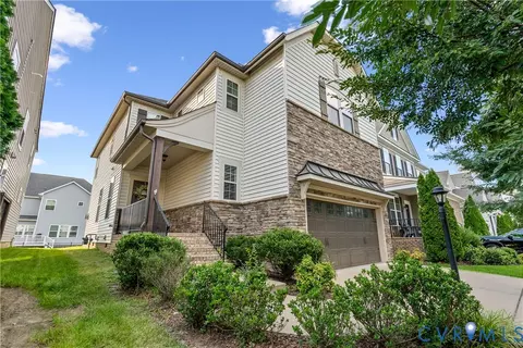 9425 Seayfield Ln, Mechanicsville, VA 23116