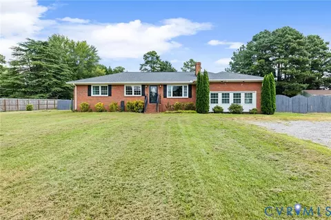 9208 Gayton Rd, Glen Allen, VA 23229