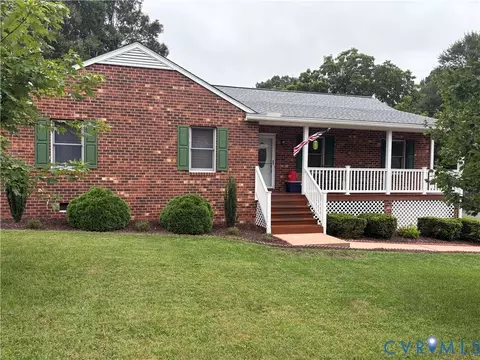 9035 Fayemont Dr, Mechanicsville, VA 23116