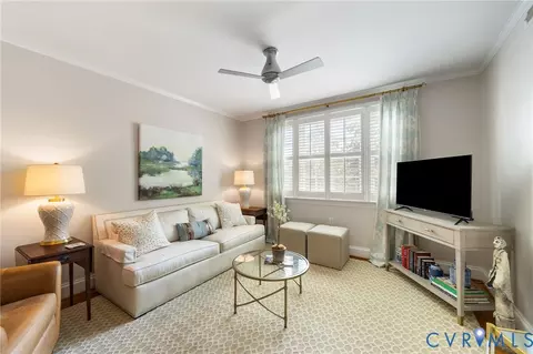 Living - 38 E Lock Ln #4, Richmond, VA 23226 photo 1 of 3