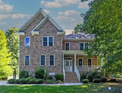 7800 Grampian Ct, Chesterfield, VA 23838