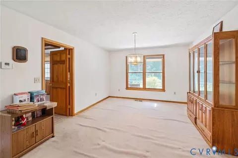 16464 Paddock Run Rd, Beaverdam, VA 23015 photo 9
