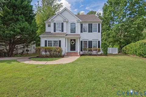 9560 Hungary Woods Dr, Glen Allen, VA 23060