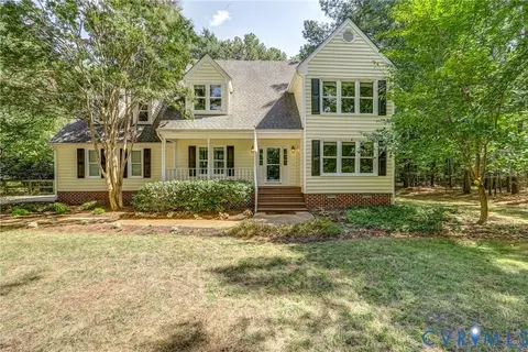 3003 Drakewood Ct, Midlothian, VA 23113