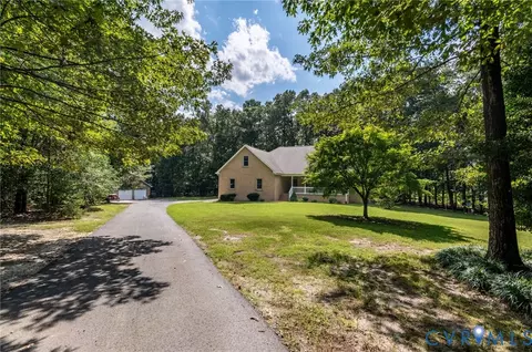 6724 Claiborne Rd, Sutherland, VA 23885 photo 3