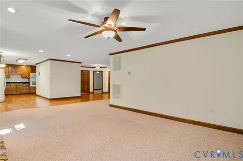 6724 Claiborne Rd, Sutherland, VA 23885 photo 12