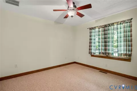 6724 Claiborne Rd, Sutherland, VA 23885 photo 6