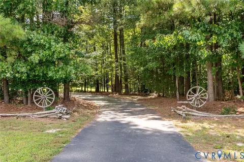 6724 Claiborne Rd, Sutherland, VA 23885 photo 2