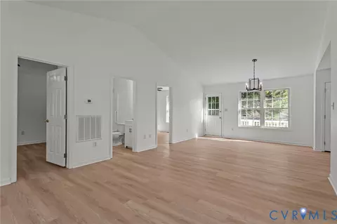 Living - 302 A Jarratt Ave, Jarratt, VA 23867 photo 2 of 3