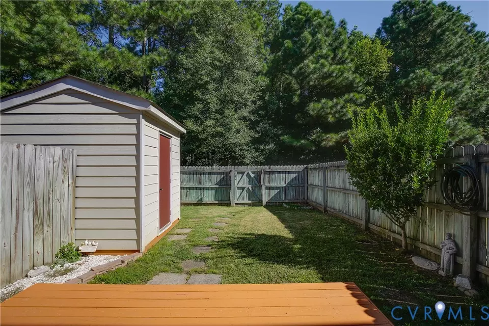 Exterior - 2904 Sara Jean Ter, Glen Allen, VA 23060 photo 4 of 5