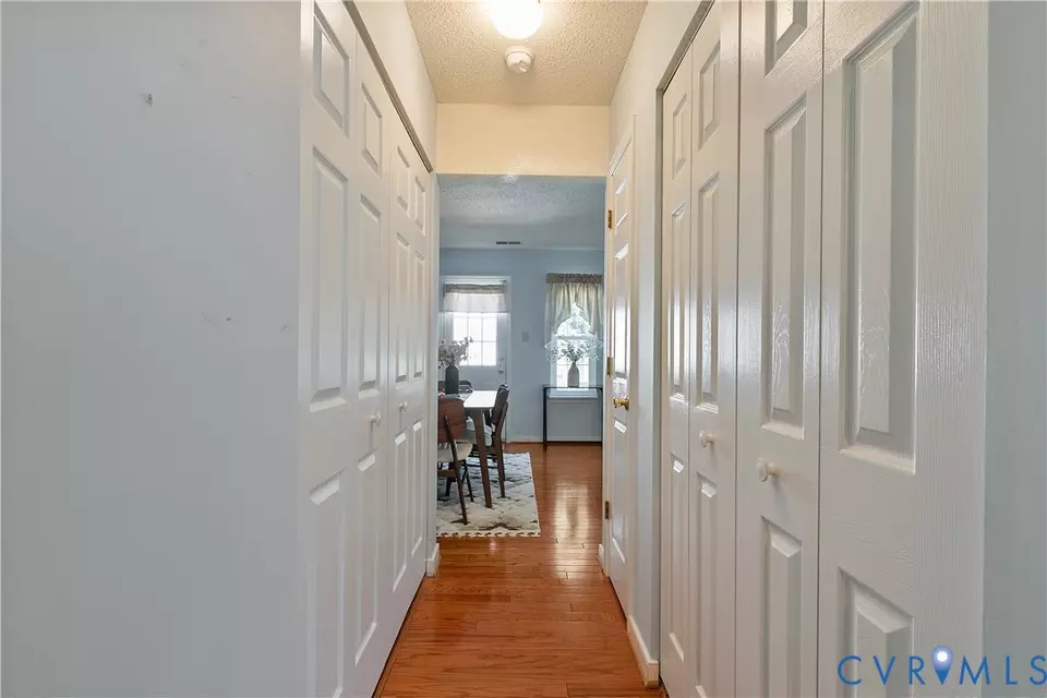 Entry Way - 2904 Sara Jean Ter, Glen Allen, VA 23060 photo 5 of 7