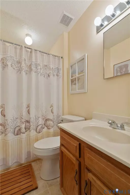 Bath - 2904 Sara Jean Ter, Glen Allen, VA 23060 photo 2 of 3