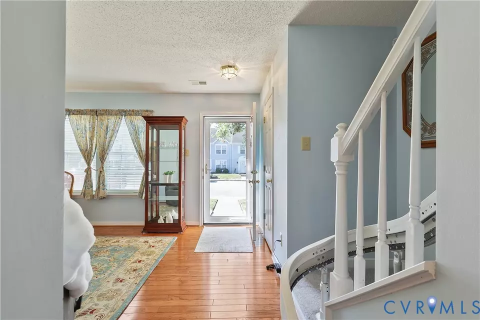 Entry Way - 2904 Sara Jean Ter, Glen Allen, VA 23060 photo 6 of 7