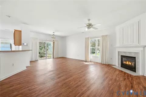 695 Krim Point Loop, Midlothian, VA 23114 photo 12