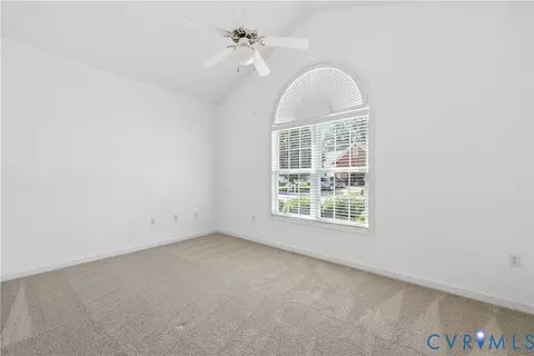 695 Krim Point Loop, Midlothian, VA 23114 photo 7