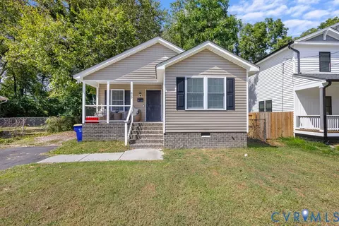 829 Rome St, Petersburg, VA 23803