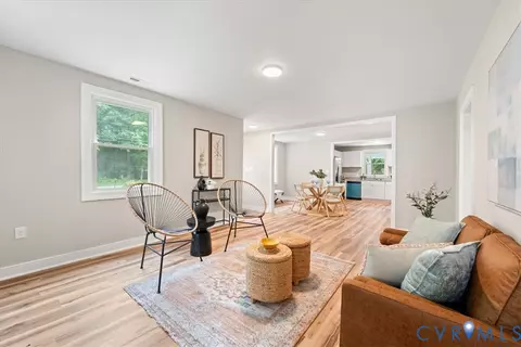 9219 Marion Ave, Jarratt, VA 23867