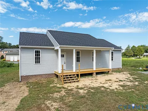 Exterior - 109 Maple Rd, Aylett, VA 23009 photo 5 of 8