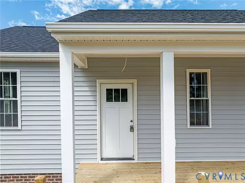 Exterior - 109 Maple Rd, Aylett, VA 23009 photo 2 of 8
