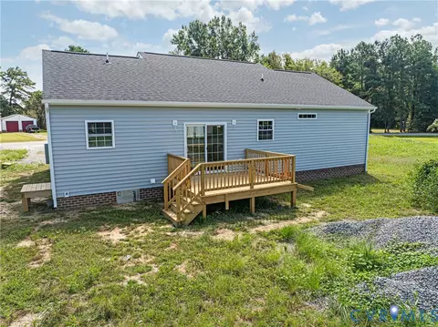 Exterior - 109 Maple Rd, Aylett, VA 23009 photo 6 of 8