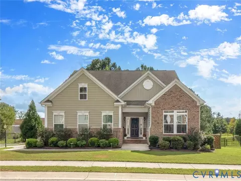 7488 Market Pl, Quinton, VA 23141
