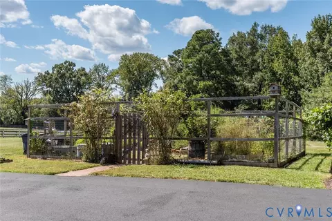 Exterior - 516 Mt Hermon Rd, Midlothian, VA 23112 photo 12 of 15
