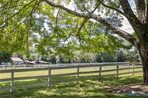 Exterior - 516 Mt Hermon Rd, Midlothian, VA 23112 photo 7 of 15