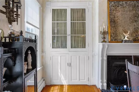 Entry Way - 516 Mt Hermon Rd, Midlothian, VA 23112 photo 3 of 4
