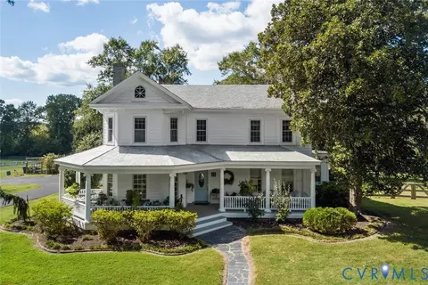 Exterior - 516 Mt Hermon Rd, Midlothian, VA 23112 photo 2 of 15