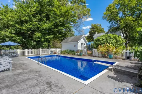 Exterior - 516 Mt Hermon Rd, Midlothian, VA 23112 photo 8 of 15