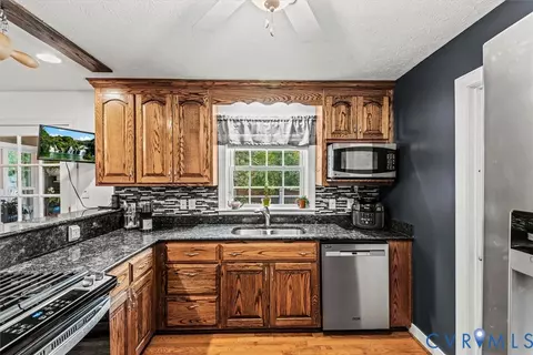 111 Indian Fields Dr, King William, VA 23086 photo 6