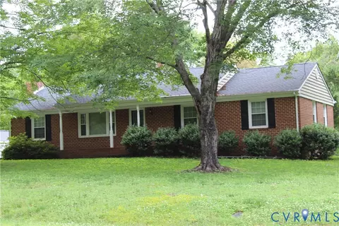 16524 Benmore Rd, Moseley, VA 23120