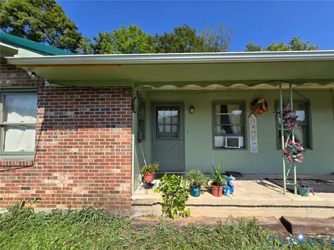 299 Duff St, Pennington Gap, VA 24277