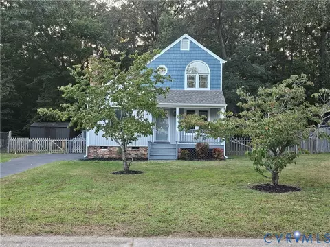 8804 Leisure Ln, Richmond, VA 23237